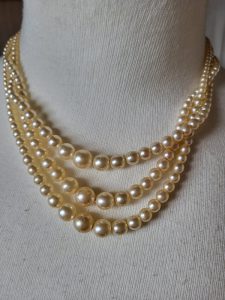 Traditional pearl necklace, 46cm